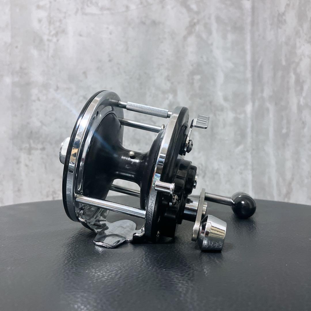 希少・美品】ダイワ 両軸リール ST-50 Dynamic ヴィンテージ 希少・美品】ダイワ 両軸リール ST-50 Dynamic ヴィンテージ