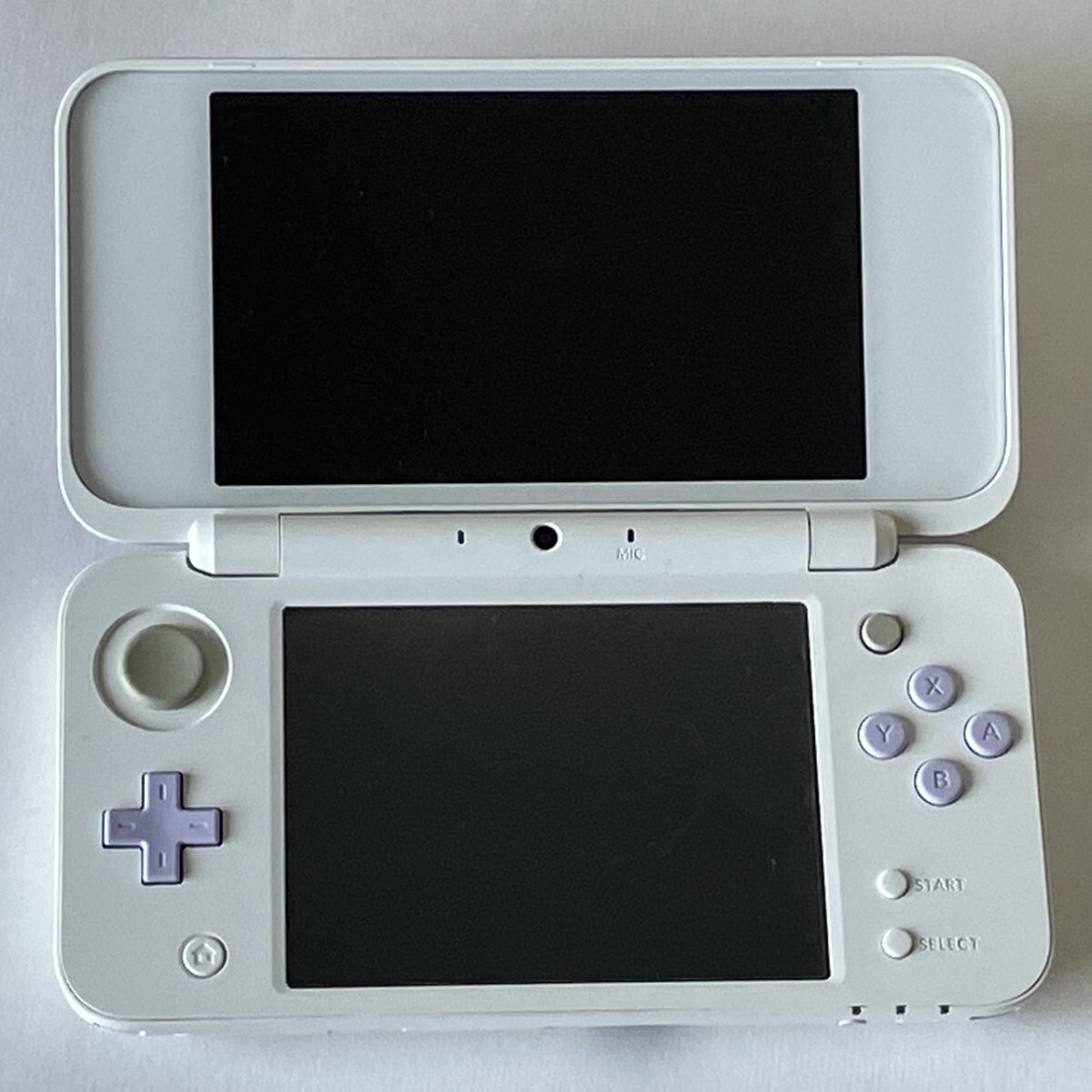 New Nintendo 2DS LL ホワイトオレンジ ポケモンバンク