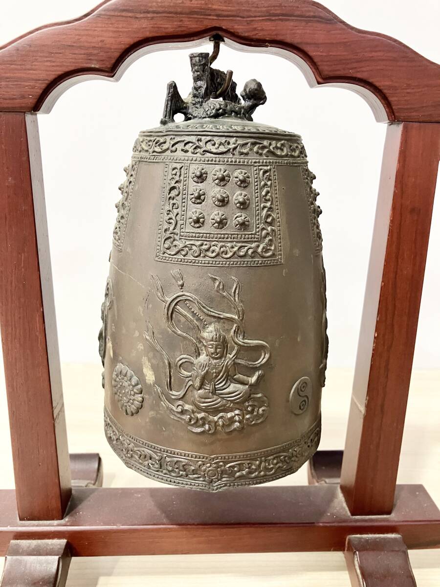 蘇さ(UNY152) 銅製釣鐘 古銅製 吊鐘 仏教美術 中古品 100サイズ 蘇さ(UNY152) 銅製釣鐘 古銅製 吊鐘 仏教美術 中古品 100サイズ