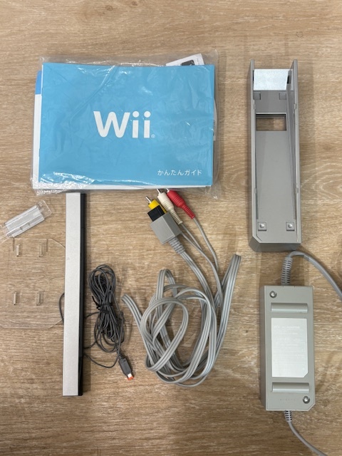 K7441◇ Nintendo Wii シロ 本体 ソフト付 Wiiスポーツリゾート K7441◇ Nintendo Wii シロ 本体 ソフト付 Wiiスポーツリゾート