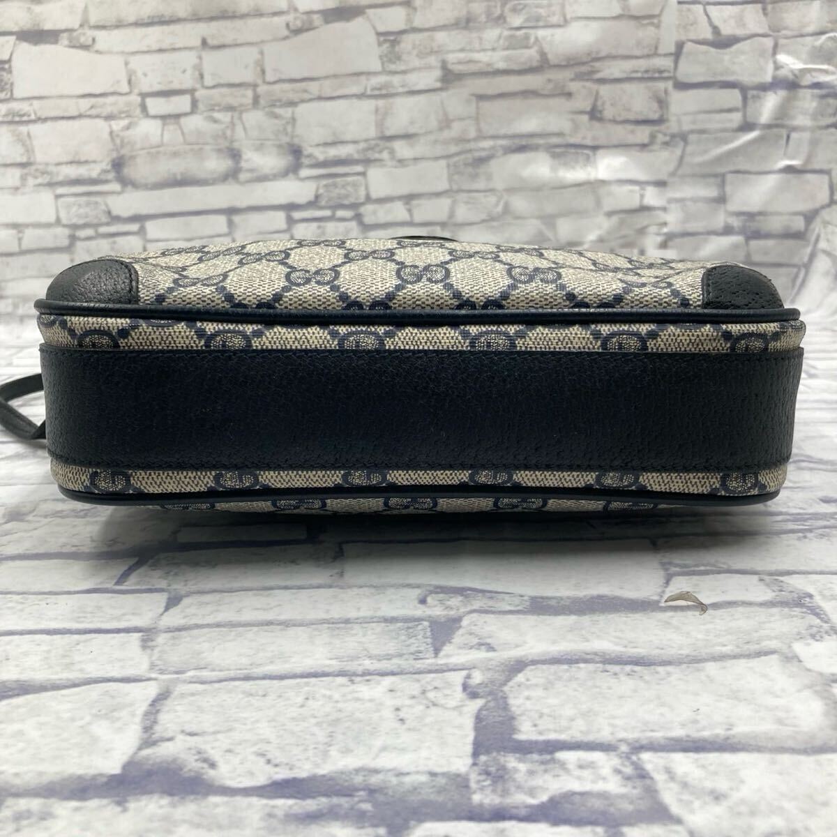 美品 GUCCI オールドグッチ メンズ ショルダーバッグ ポシェット 美品 GUCCI オールドグッチ メンズ ショルダーバッグ ポシェット