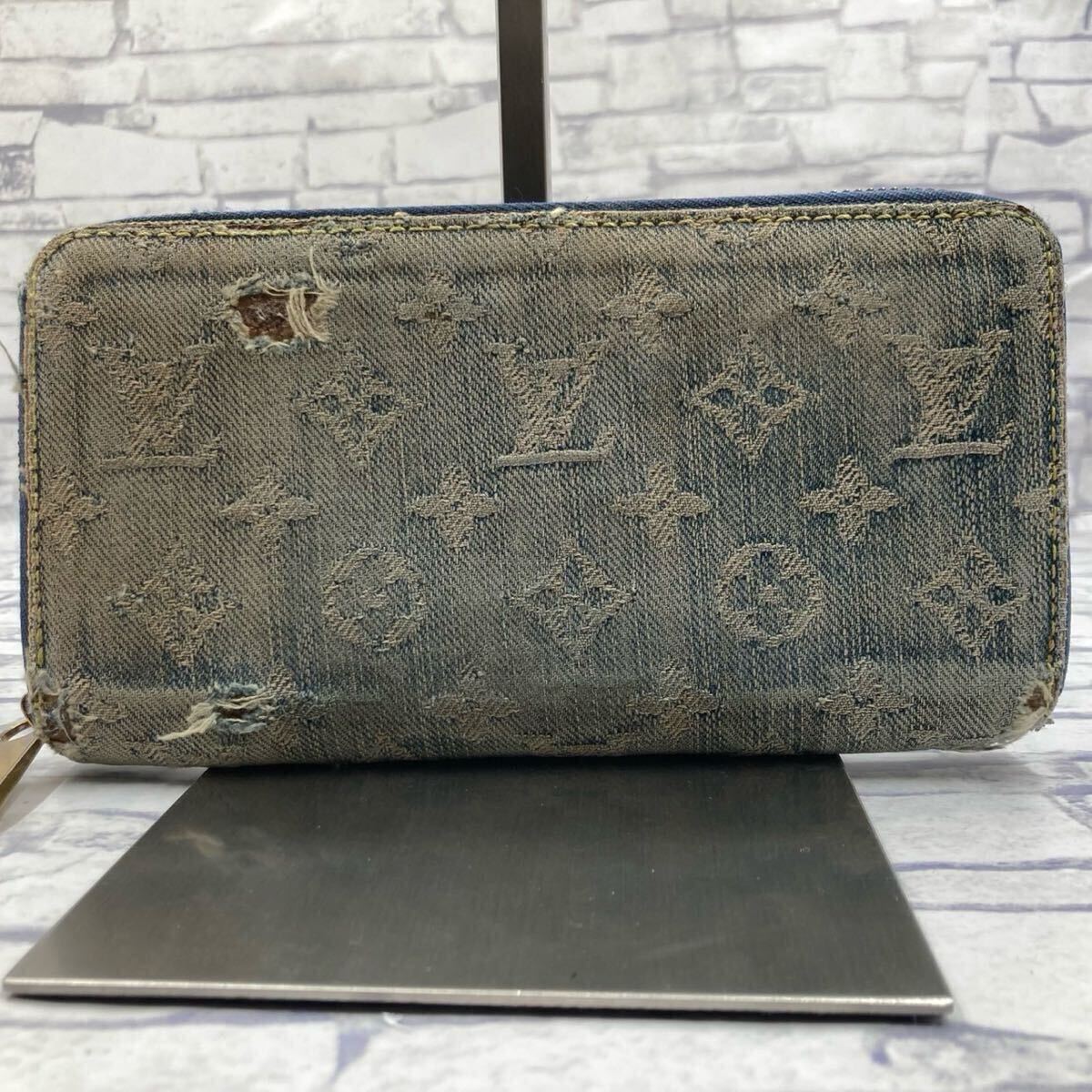 LOUIS VUITTON ルイヴィトン 長財布 ジッピーウォレット LOUIS VUITTON ルイヴィトン 長財布 ジッピーウォレット