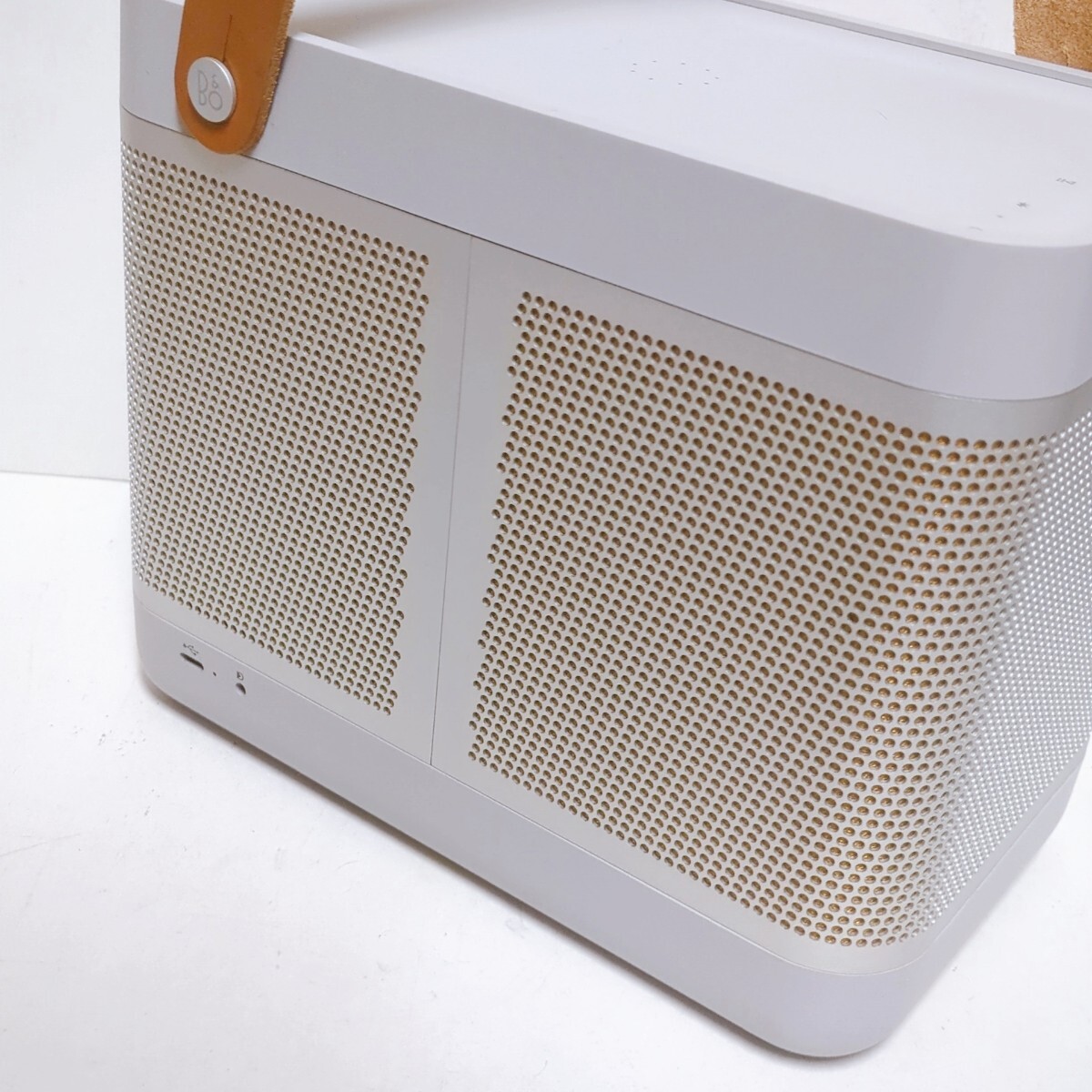 送料無料 美品 BANG&OLUFSEN Beolit 20 バングアンドオルフセン 送料無料 美品 BANG&OLUFSEN Beolit 20 バングアンドオルフセン