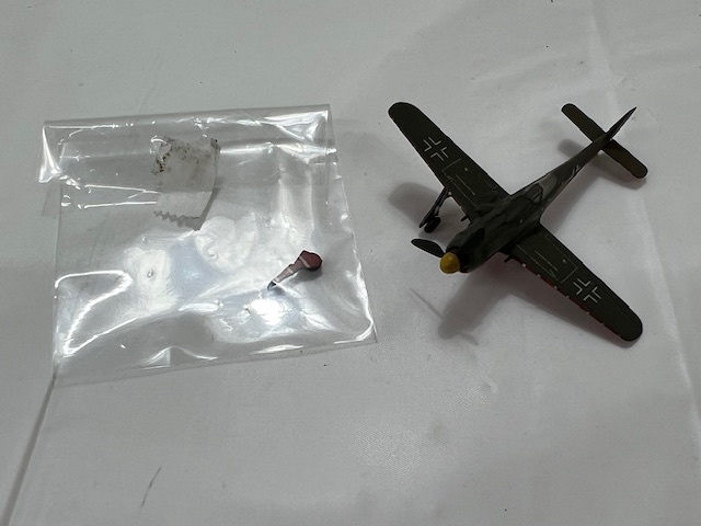 [ круг -329] покрашен конечный продукт Германия армия Messerschmitt Me163 одиночный сиденье type . сиденье type Focke-Wulf Fw190 пластиковая модель 3 пункт продажа комплектом текущее состояние товар /(S)