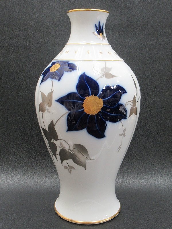 D1066 大倉陶園 金銀彩 クレマチス 花瓶 高さ34cm フラワー D1066 大倉陶園 金銀彩 クレマチス 花瓶 高さ34cm フラワー