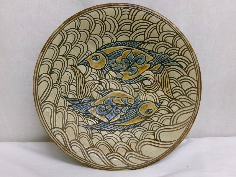 金城敏男 魚文壷