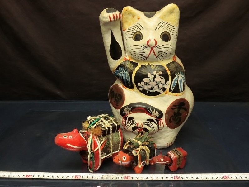 L3929 招き猫 赤べこ 民芸品 工芸品 郷土玩具 張り子(和風 L3929 招き猫 赤べこ 民芸品 工芸品 郷土玩具 張り子(和風