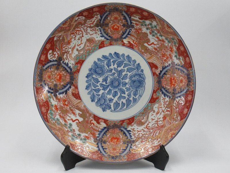 D1014 伊万里 富貴長春 染錦 牡丹龍獅子文 大皿 径46.5cm(陶磁 D1014 伊万里 富貴長春 染錦 牡丹龍獅子文 大皿 径46.5cm(陶磁