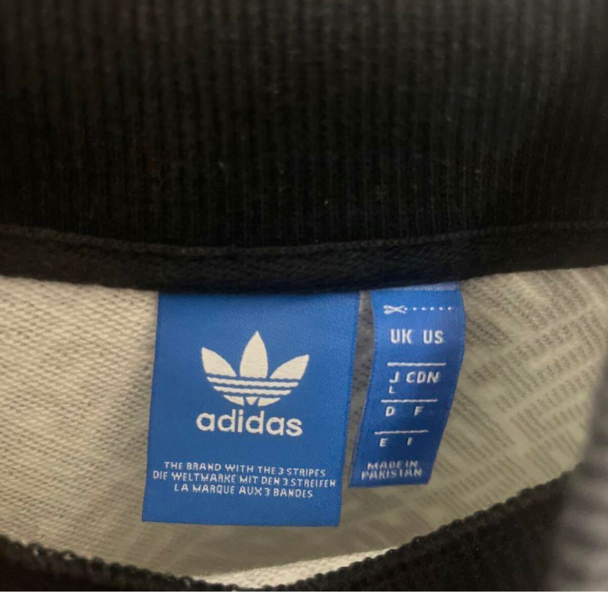 adidas アディダス モックネック トレーナー スウェット L 長袖 総柄 モノグラム ワンポイントロゴ 刺繍 トレフォイル プルオーバー 短丈