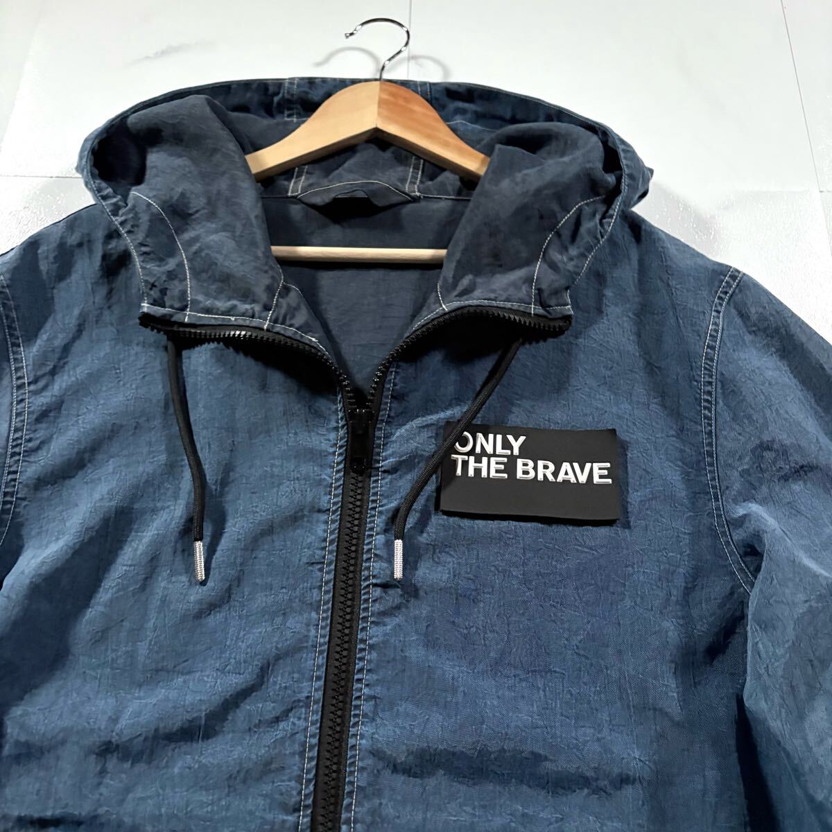 極美品/XLサイズ○DIESEL ディーゼル ナイロン パーカー 極美品/XLサイズ○DIESEL ディーゼル ナイロン パーカー