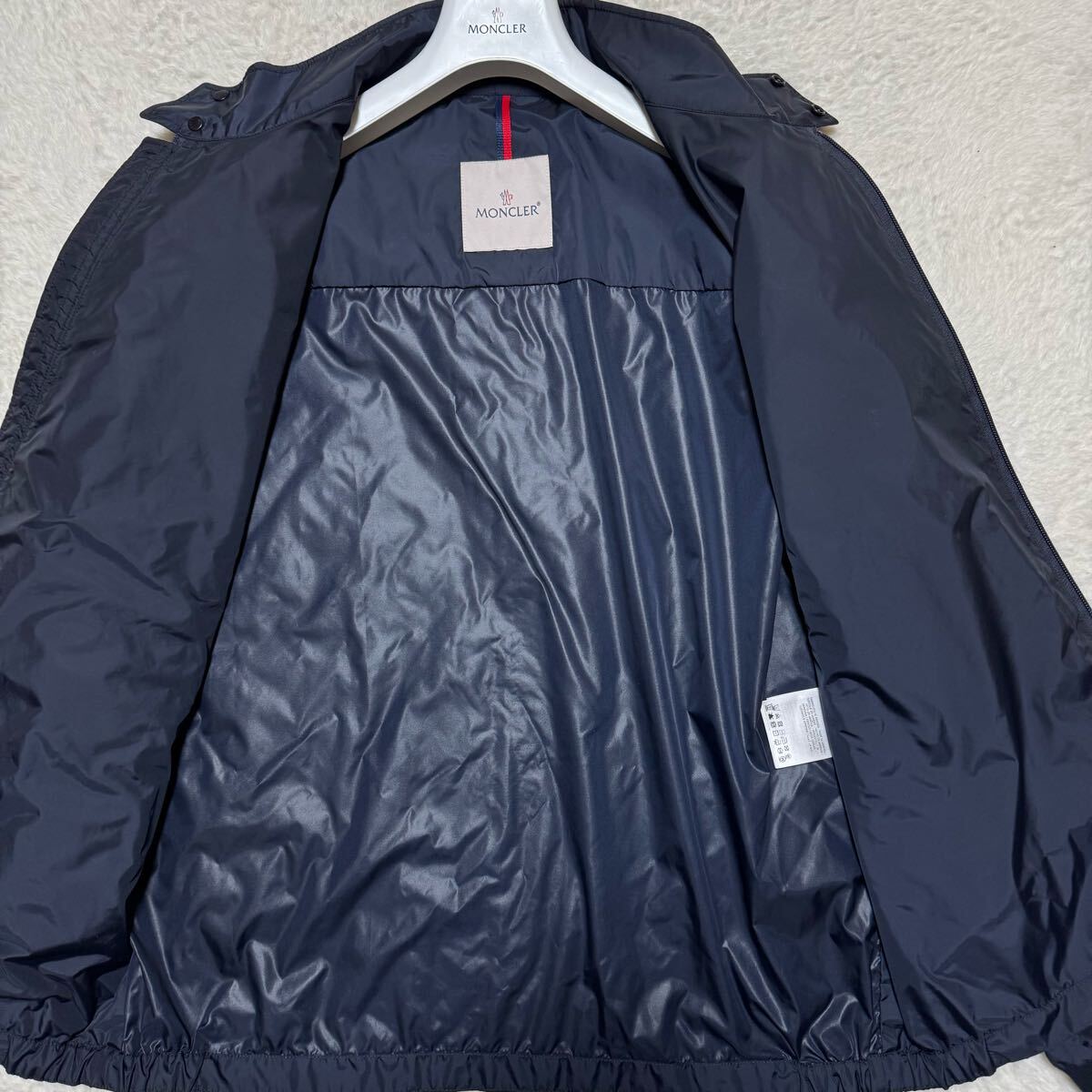 極美品 希少XLサイズ】MONCLER モンクレール WIMEREUX ナイロン 極美品 希少XLサイズ】MONCLER モンクレール WIMEREUX ナイロン