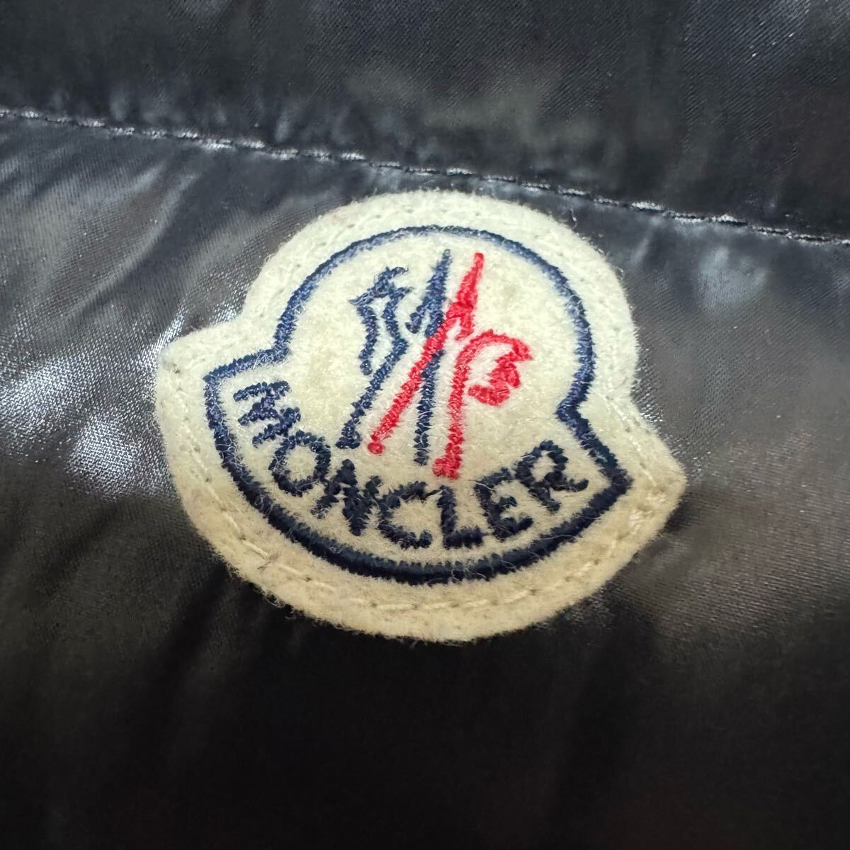 極美品★MONCLER TIB チブ モンクレール ダウンベスト ジャケット シャイニーナイロン スナップボタン ロゴ ワッペン ブラック メンズ