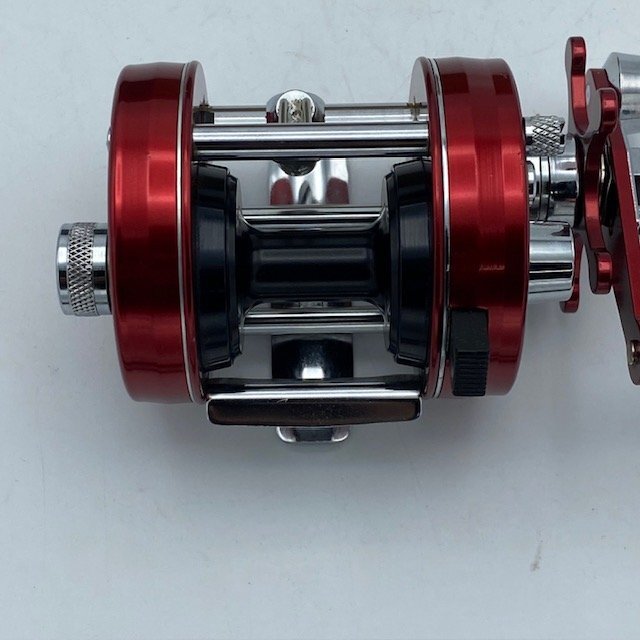 アブガルシア アンバサダー2500C レッド カスタムパーツセット アブガルシア アンバサダー2500C レッド カスタムパーツセット