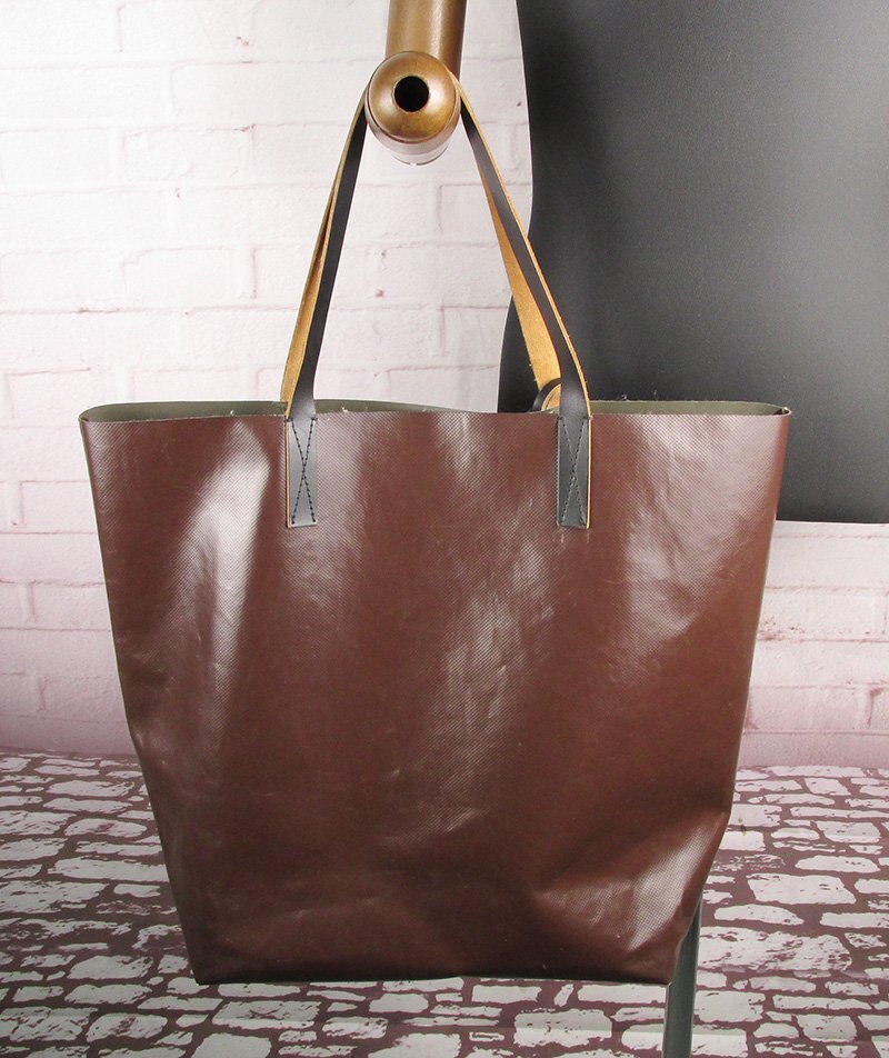 MYO17946 MARNI マルニ PVC トートバッグ オリーブ系×ブラウン絙?