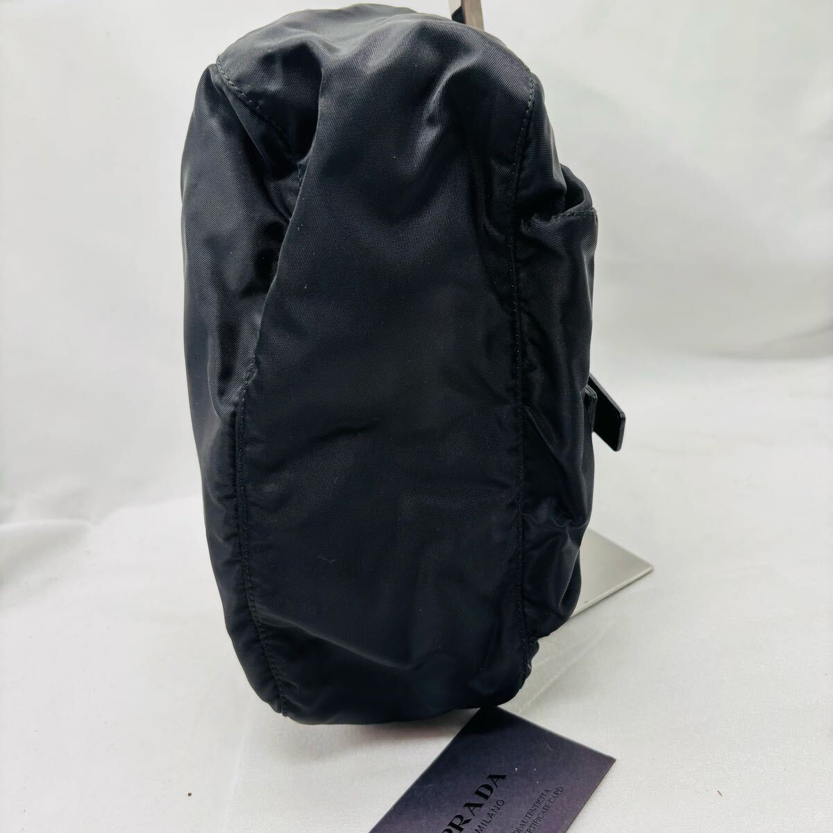 PRADA プラダ ショルダーバッグ 三角ロゴ ナイロン テスート PRADA プラダ ショルダーバッグ 三角ロゴ ナイロン テスート
