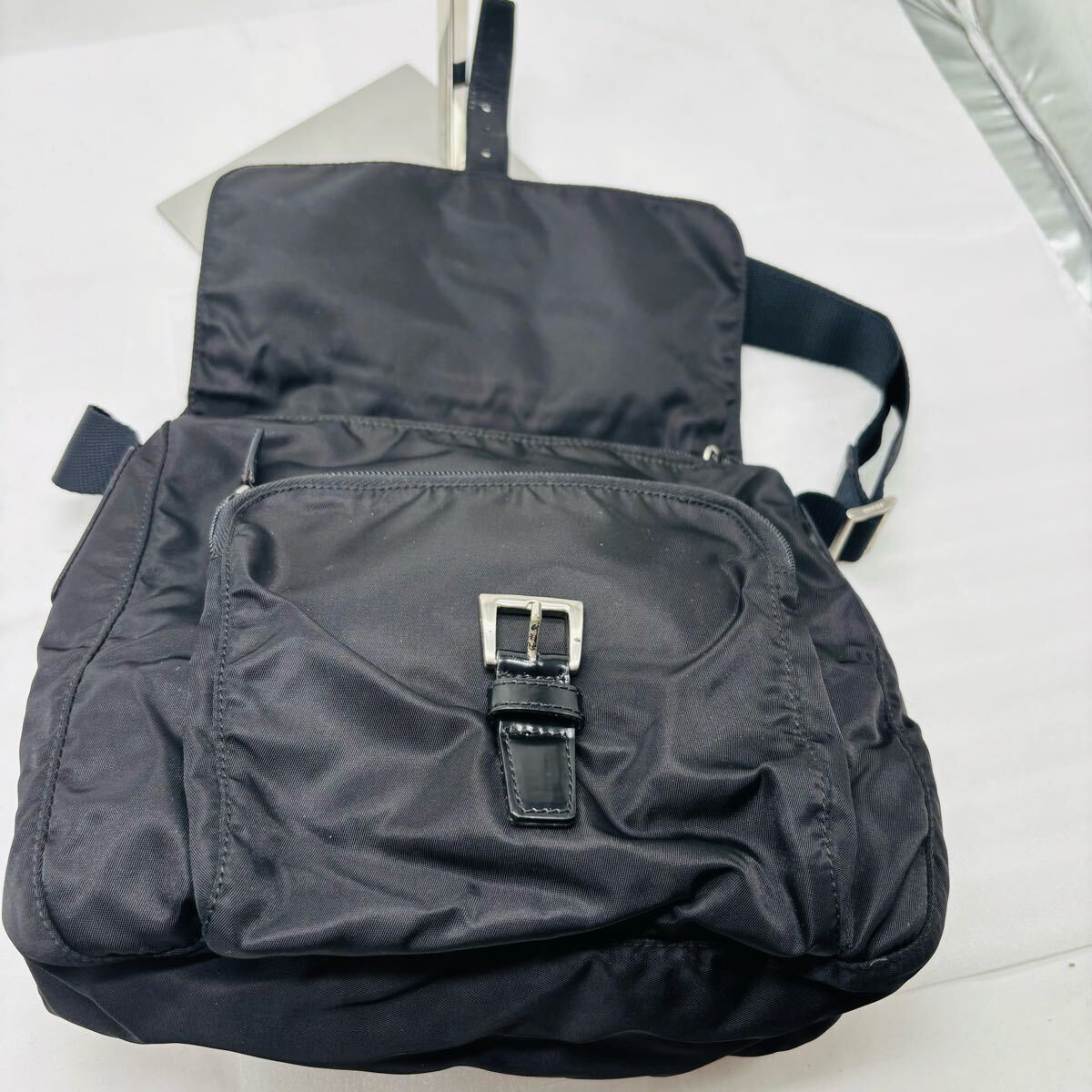PRADA プラダ ショルダーバッグ 三角ロゴ ナイロン テスート PRADA プラダ ショルダーバッグ 三角ロゴ ナイロン テスート