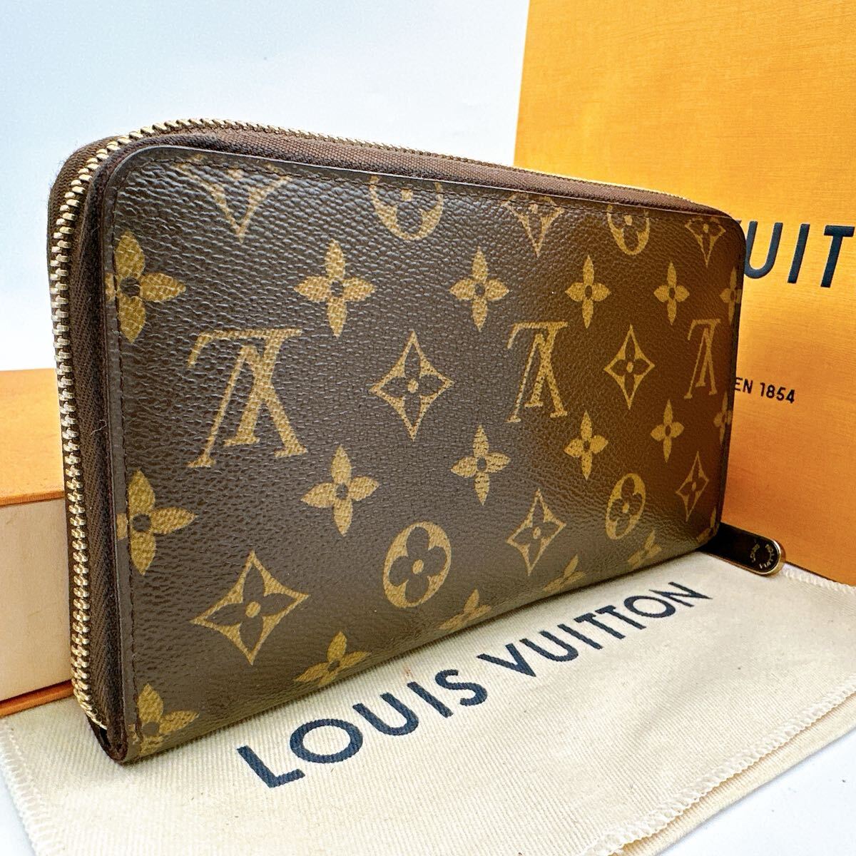 4403【ほぼ極美品】LOUIS VUITTON ルイヴィトン モノグラム 4403【ほぼ極美品】LOUIS VUITTON ルイヴィトン モノグラム