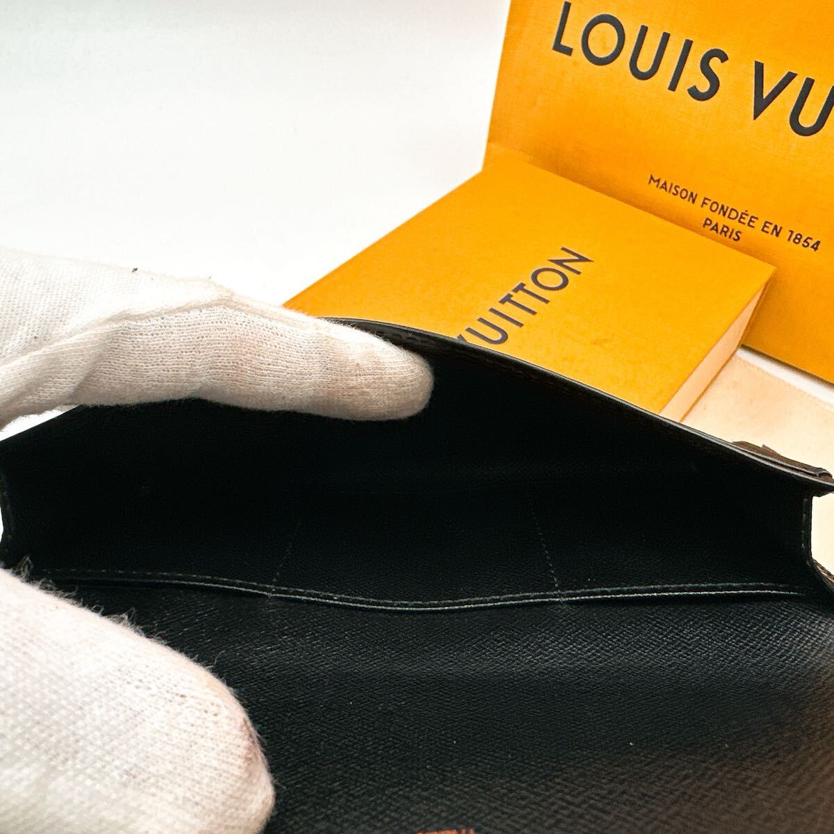 4485【新品未使用】LOUIS VUITTON ルイヴィトン エピ ポルトエン 4485【新品未使用】LOUIS VUITTON ルイヴィトン エピ ポルトエン