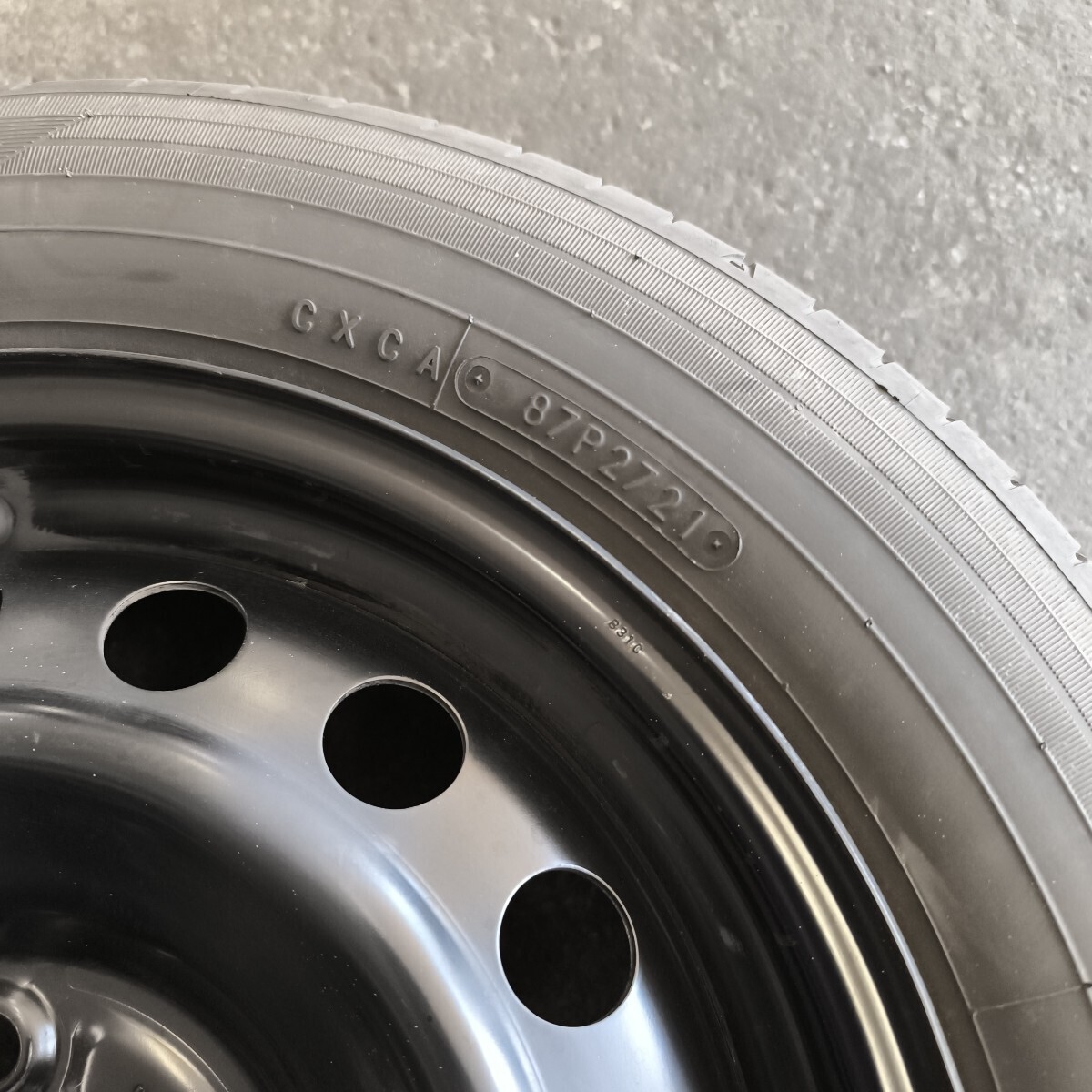 トヨタ ヤリス 純正 タイヤホイール 1本 中古 175/70R14 鉄 トヨタ ヤリス 純正 タイヤホイール 1本 中古 175/70R14 鉄