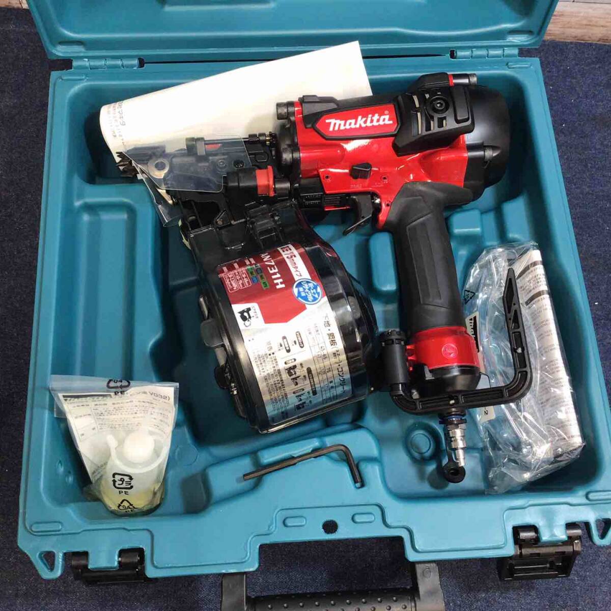 【美品】★マキタ(makita) 高圧エア釘打ち機 AN731H≪送料無料≫