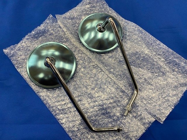 ★　スズキ純正部品　ＧＳ４００　ミラーセット　新品未使用品　★