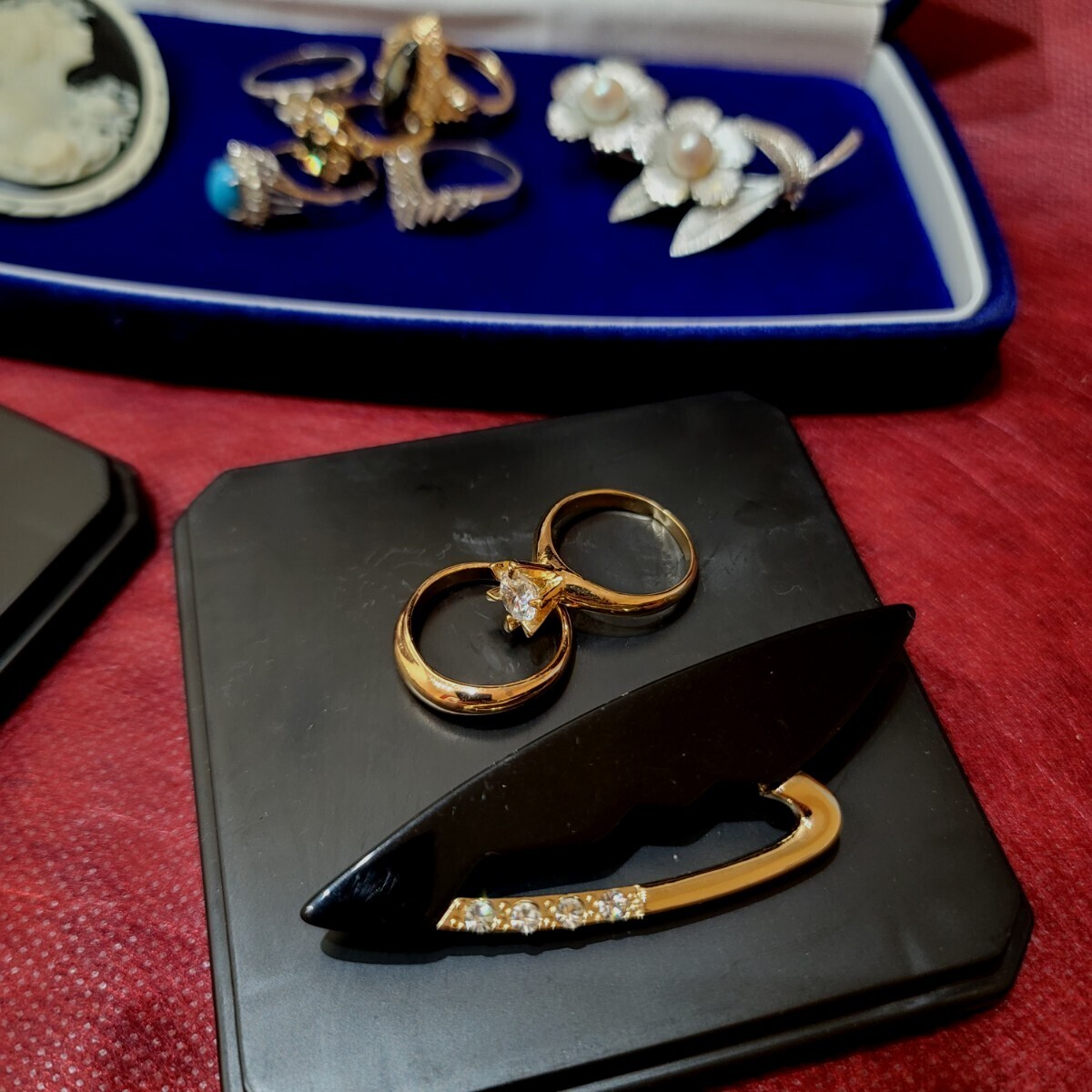 実家 家財整頓品 アクセサリーまとめ売り 指輪 ブローチ 実家 家財整頓品 アクセサリーまとめ売り 指輪 ブローチ