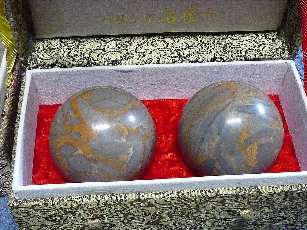 健身球 中国太原 石楼山 HEALTHY BALL 健康マッサージ ヘルシーボール 天然石 健康用品 中国製 _画像2