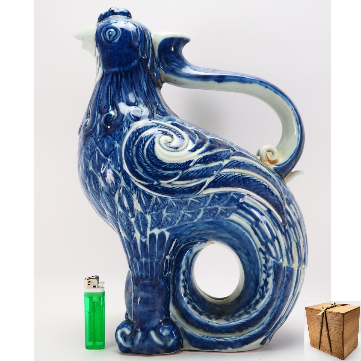 治】中国美術 染付鳥形水注☆箱付 高さ 38cm 置物 呉須 水差 治】中国美術 染付鳥形水注☆箱付 高さ 38cm 置物 呉須 水差