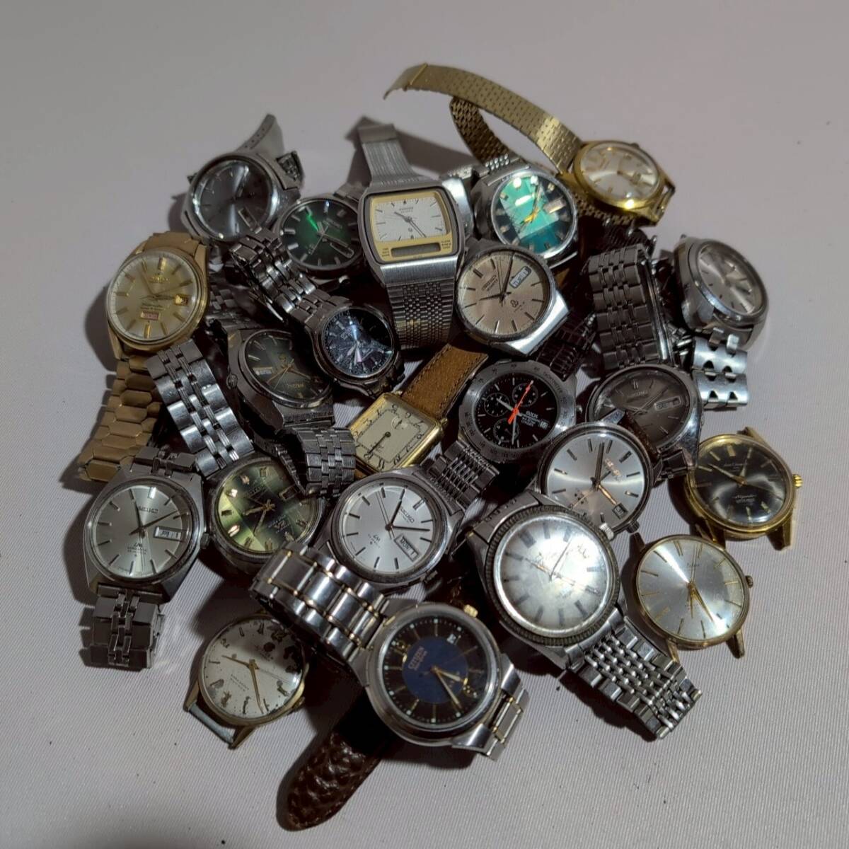 Yahoo!オークション - 腕時計 メンズ SEIKO セイコー CITIZEN Yahoo!オークション - 腕時計 メンズ SEIKO セイコー CITIZEN