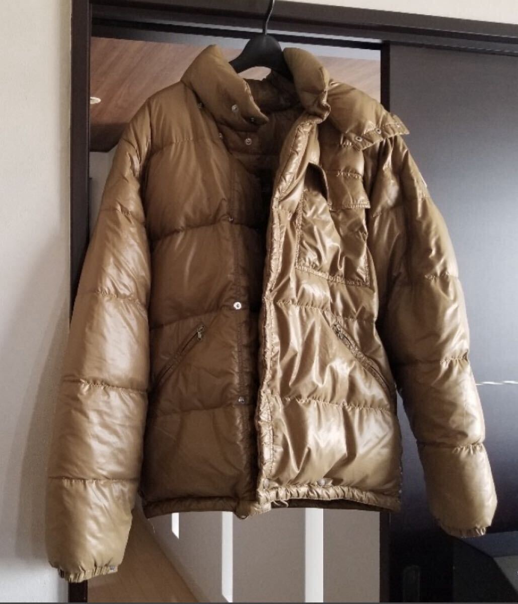 美品 送料無料 売り切り モンクレール size 4 (XL〜2XL程度 美品 送料無料 売り切り モンクレール size 4 (XL〜2XL程度