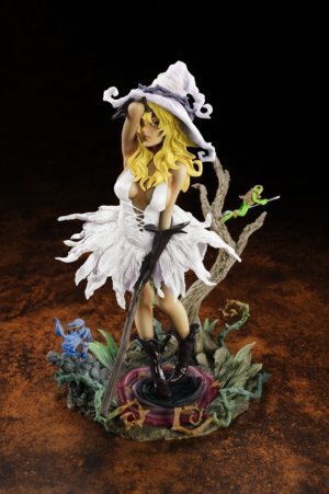 荊のジークリット イベント限定カラー 完成品フィギュア(ワンダーフェスティバル2013[夏]限定) 荊のジークリット イベント限定カラー 完成品フィギュア