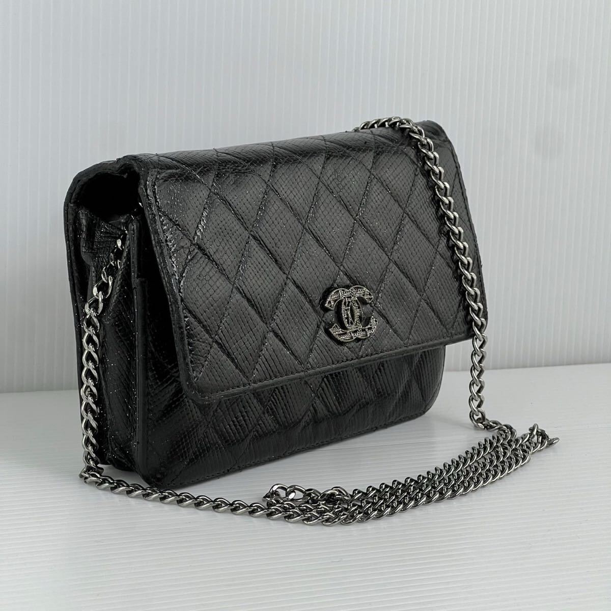 CHANEL シャネル チェーン ショルダーバッグ ブラック バッグ CHANEL シャネル チェーン ショルダーバッグ ブラック バッグ