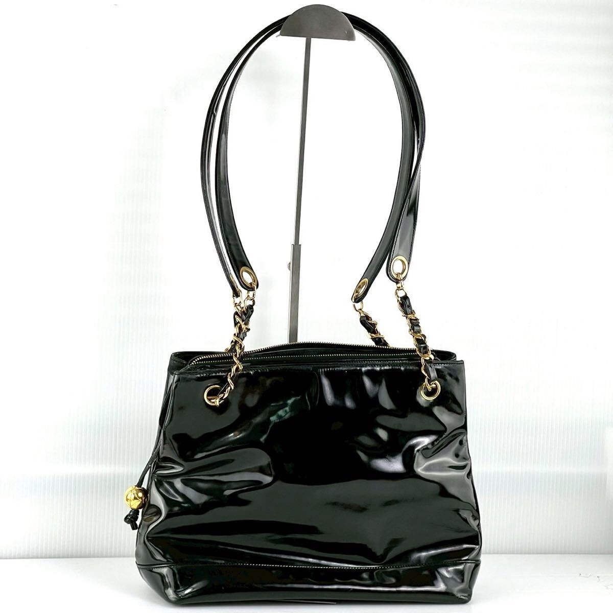 CHANEL シャネル ショルダーバッグ トートバッグ ブラック CHANEL シャネル ショルダーバッグ トートバッグ ブラック