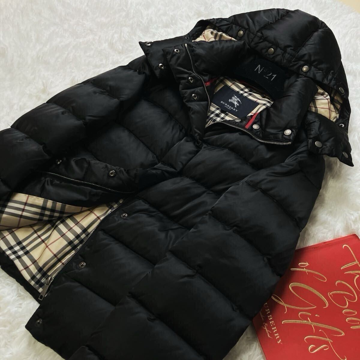 v6 美品【光沢のあるダウン90%.!!】参考価格15万○BURBERRY v6 美品【光沢のあるダウン90%.!!】参考価格15万○BURBERRY