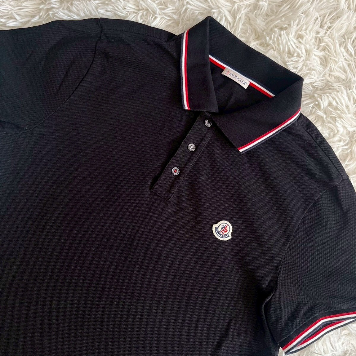 極美品 Lサイズ MONCLER ポロシャツ ブラック 鹿の子 半袖 極美品 Lサイズ MONCLER ポロシャツ ブラック 鹿の子 半袖