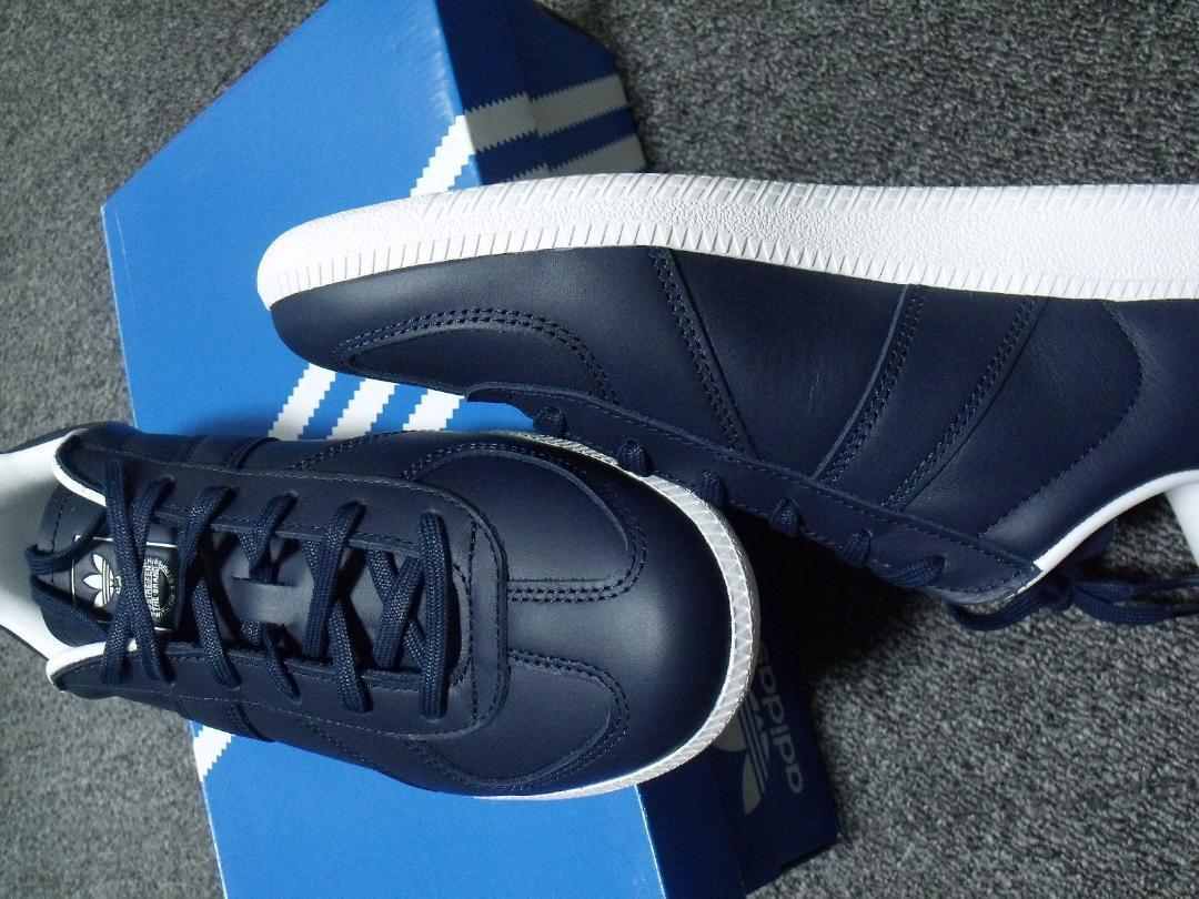 ADIDAS アディダス レザー製 本革 ジャーマントレーナー ADIDAS アディダス レザー製 本革 ジャーマントレーナー