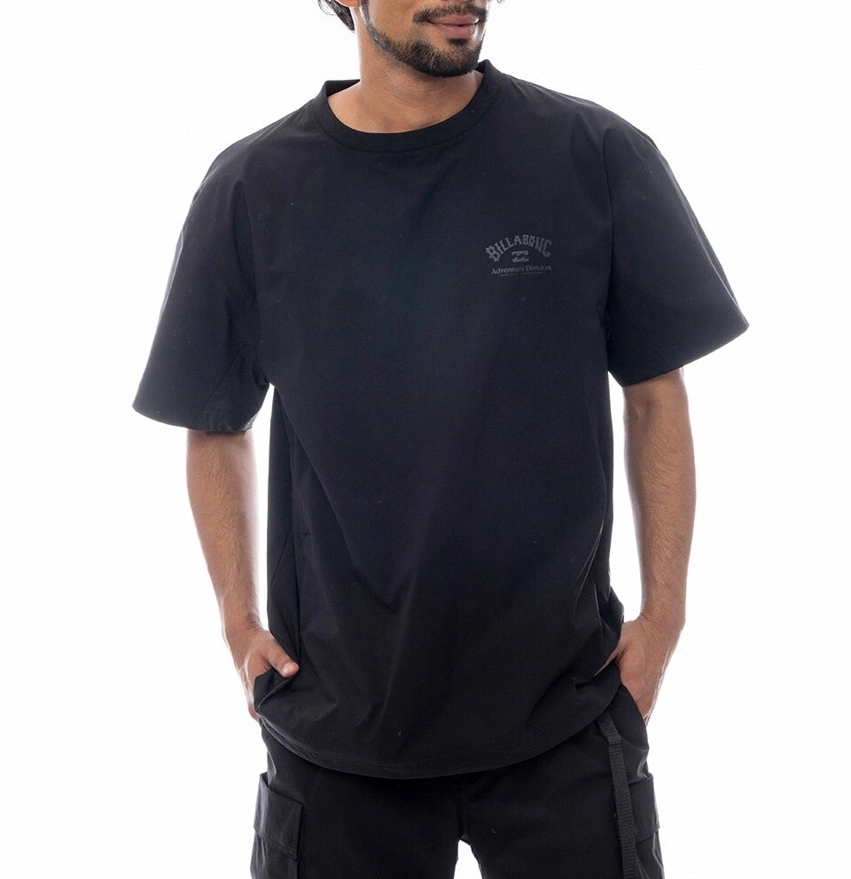★送料無料★2025春夏 新品【BILLABONG/ビラボン】【A/DIV.】 UTILITY TEEシャツ BLK メンズXL BF011866