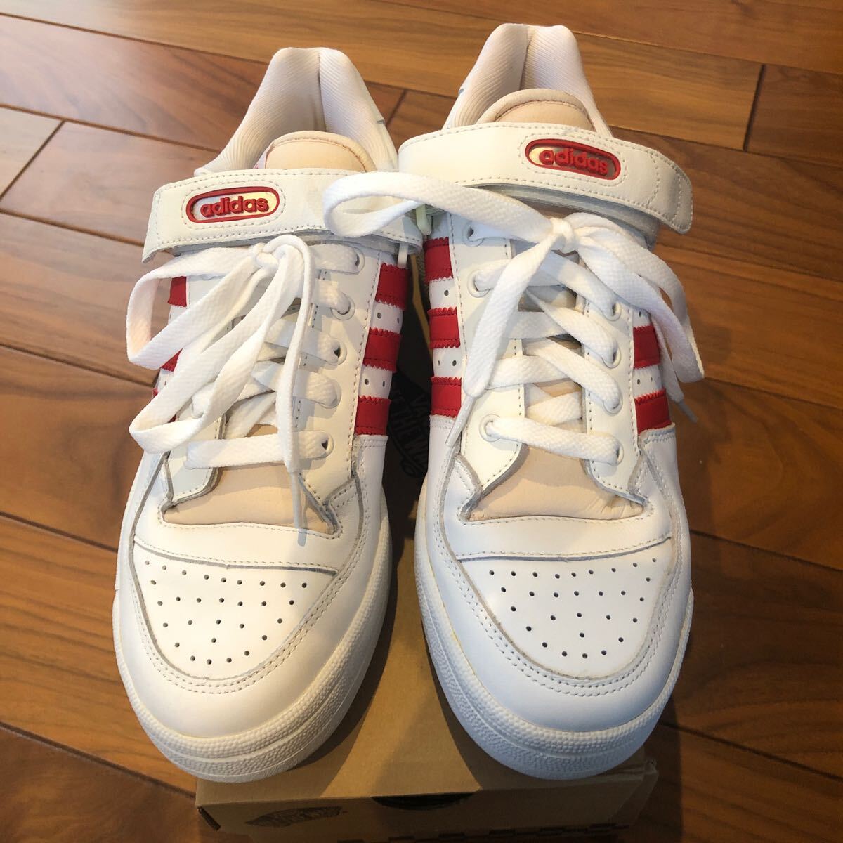 adidas FORRUM LOW アディダス　フォーラムロー　希少品　デッドストック　入手困難