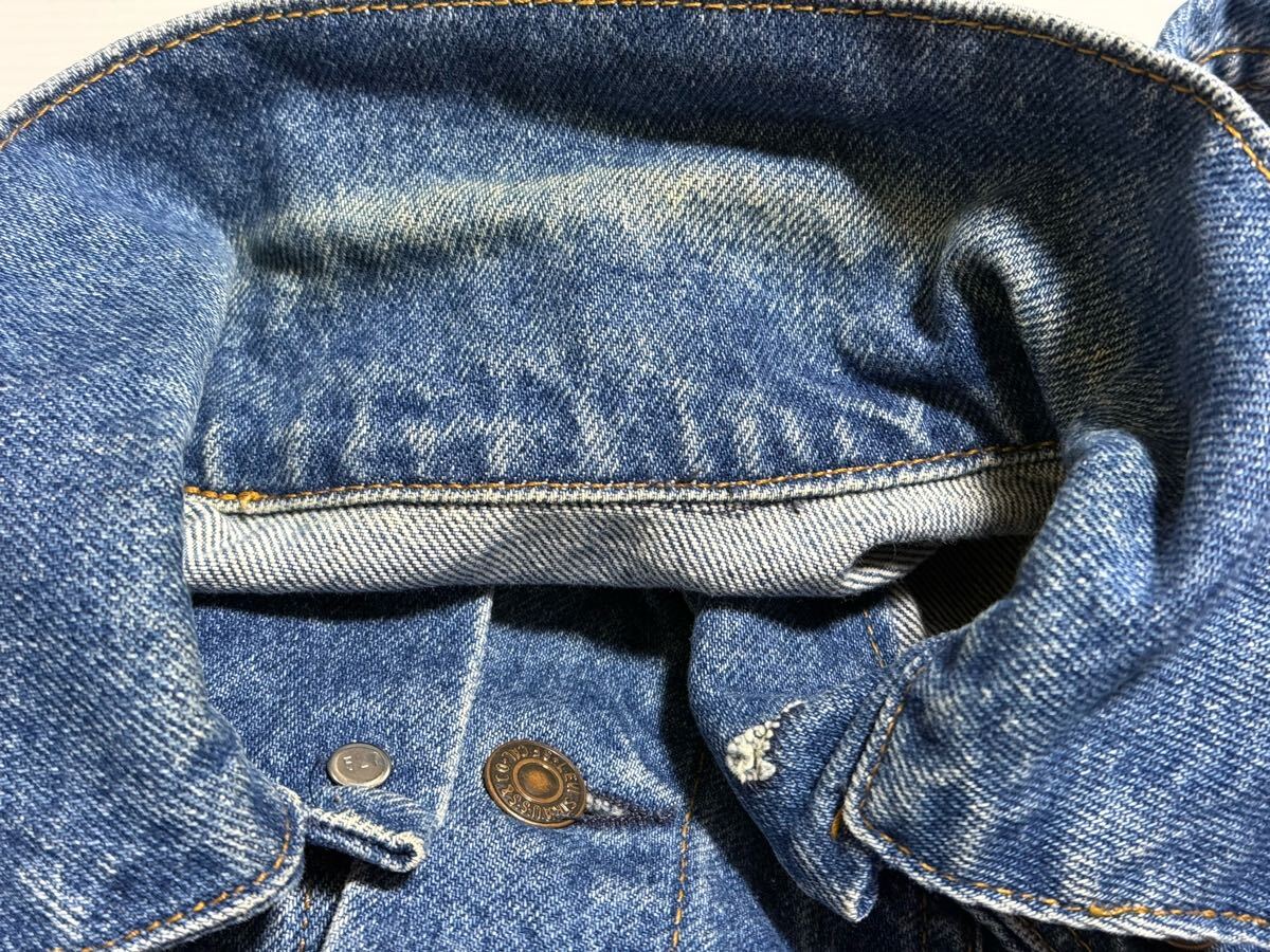 90s Levi's 70505-0217 スモール e ヴィンテージ Gジャン 38 USA 90s Levi's 70505-0217 スモール e ヴィンテージ Gジャン 38 USA