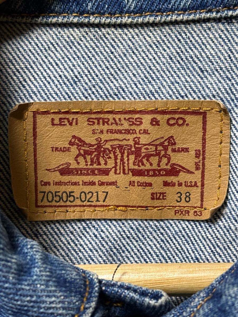 90s Levi's 70505-0217 スモール e ヴィンテージ Gジャン 38 USA 90s Levi's 70505-0217 スモール e ヴィンテージ Gジャン 38 USA