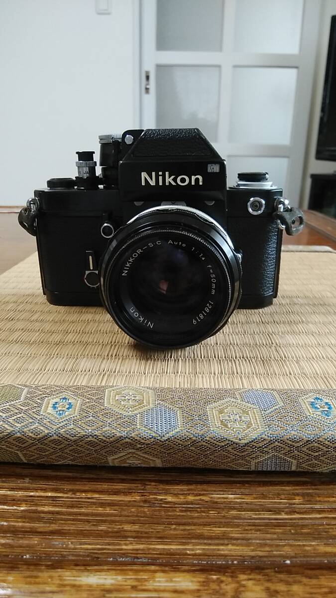 日本光学カメラ・NiKon F2・ニコン・ブラック及びフォトミック 日本光学カメラ・NiKon F2・ニコン・ブラック及びフォトミック