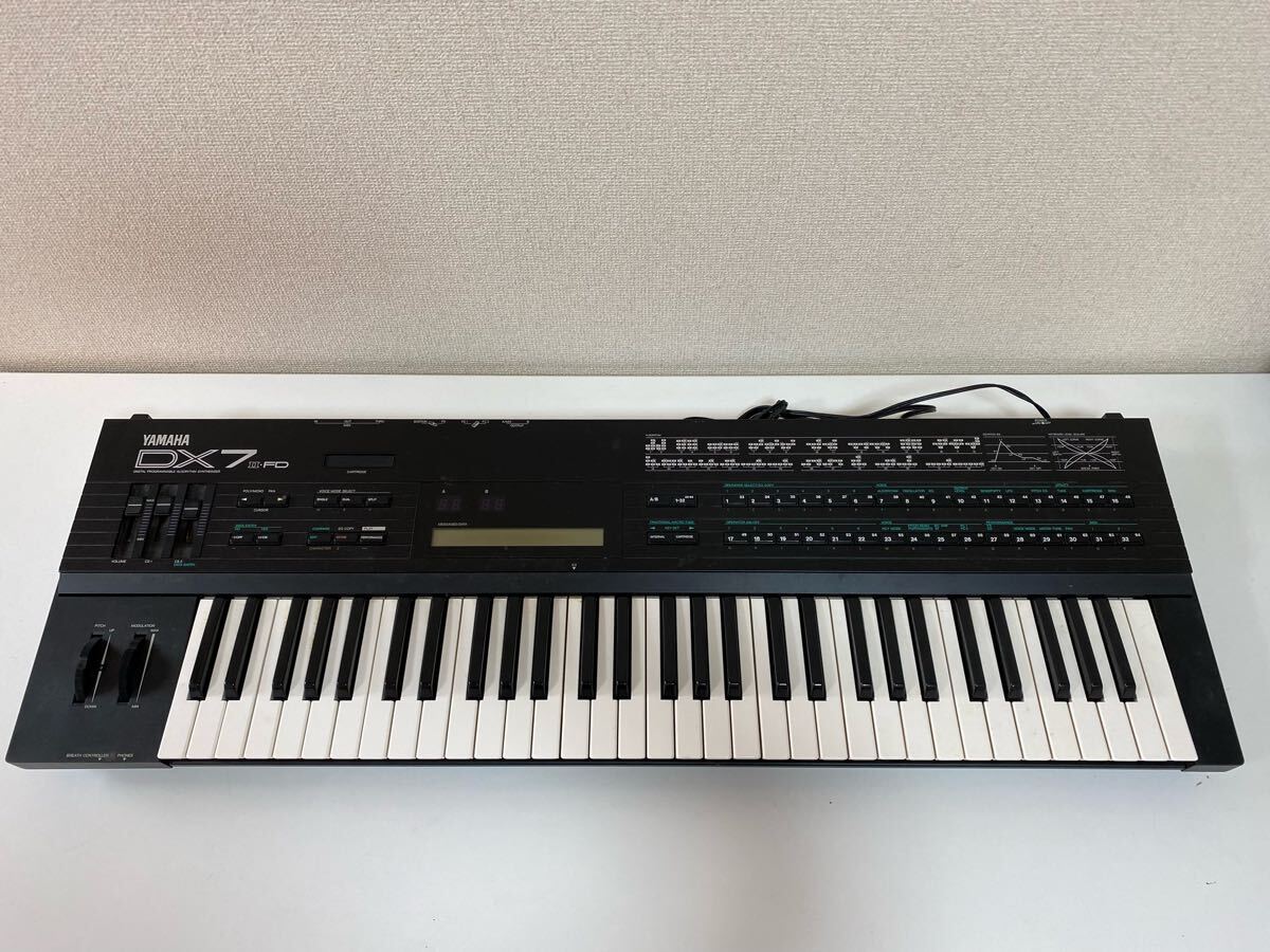d*☆中古品 YAMAHA ヤマハ DX7Ⅱ-FD シンセサイザー フロッピー d*☆中古品 YAMAHA ヤマハ DX7Ⅱ-FD シンセサイザー フロッピー