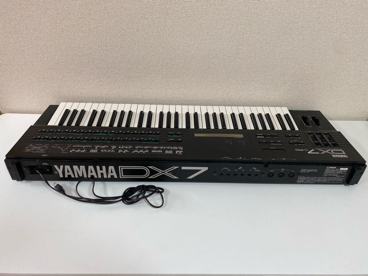 d*☆中古品 YAMAHA ヤマハ DX7Ⅱ-FD シンセサイザー フロッピー d*☆中古品 YAMAHA ヤマハ DX7Ⅱ-FD シンセサイザー フロッピー