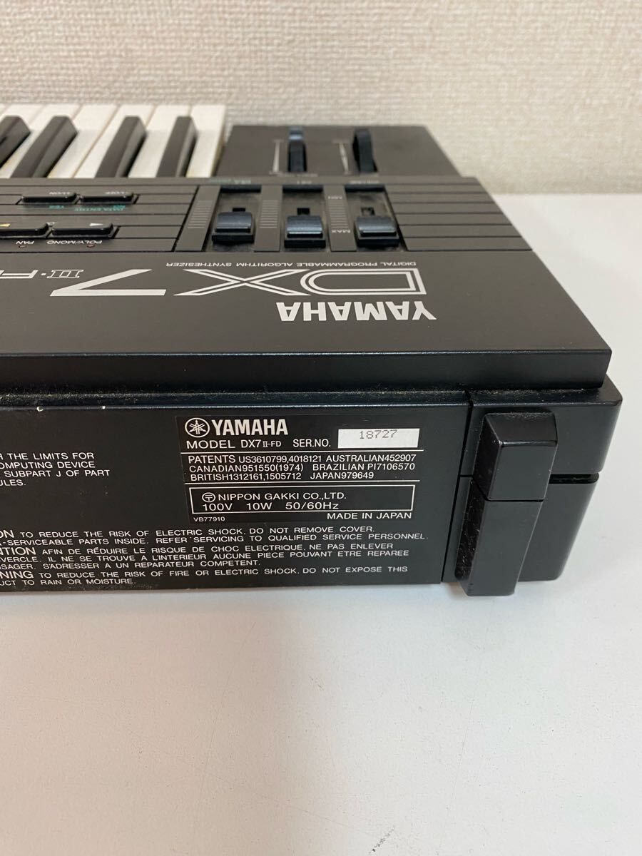 d*☆中古品 YAMAHA ヤマハ DX7Ⅱ-FD シンセサイザー フロッピー d*☆中古品 YAMAHA ヤマハ DX7Ⅱ-FD シンセサイザー フロッピー