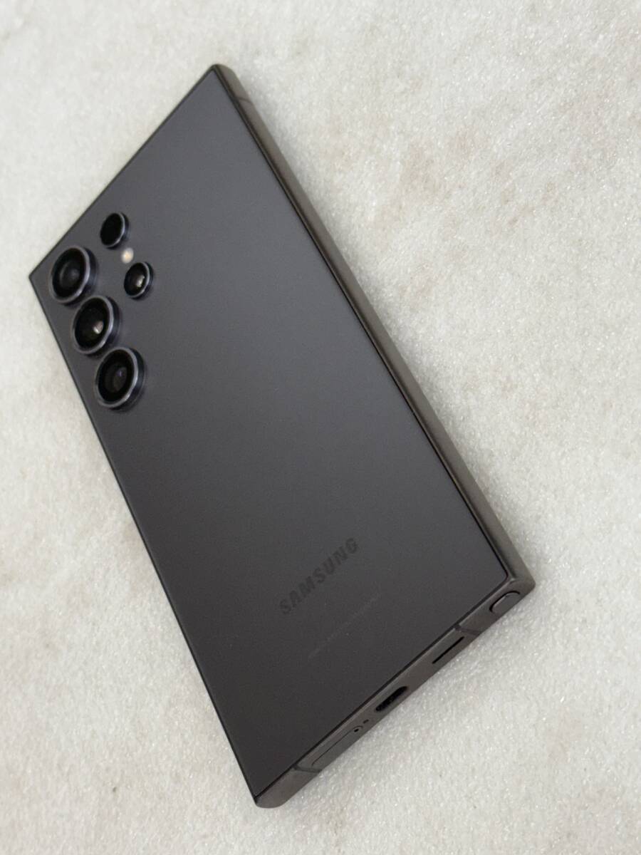 ☆ 海外SIMフリー Samsung Galaxy S24 Ultra チタニウムグレー ☆ 海外SIMフリー Samsung Galaxy S24 Ultra チタニウムグレー