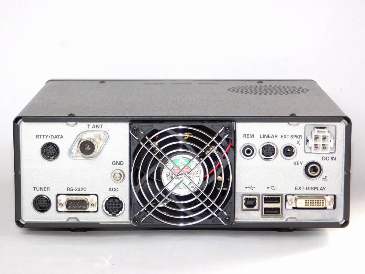 八重洲無線 YAESU HF/50MHz帯オールモードトランシーバー FTDX10 八重洲無線 YAESU HF/50MHz帯オールモードトランシーバー FTDX10