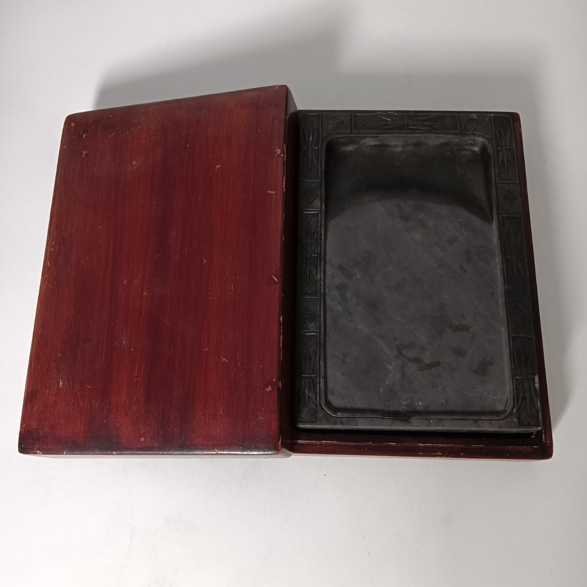 A2428】端渓硯 すずり 中国四大名硯 四方硯 古硯 中国墨 唐硯 書 A2428】端渓硯 すずり 中国四大名硯 四方硯 古硯 中国墨 唐硯 書