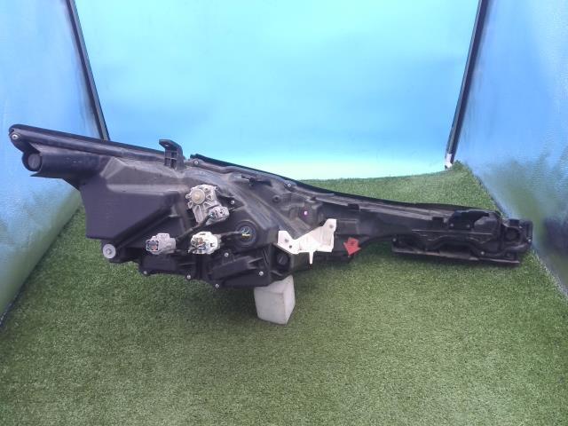 ＳＡＩ DAA-AZK10 左ヘッドライト G 3R3 コイト 75-14 81150-75150