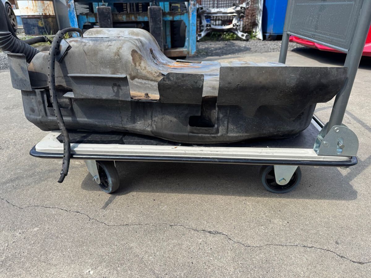 RPS13 180SX SR20DET 純正フューエルタンク/燃料タンク 錆無し RPS13 180SX SR20DET 純正フューエルタンク/燃料タンク 錆無し