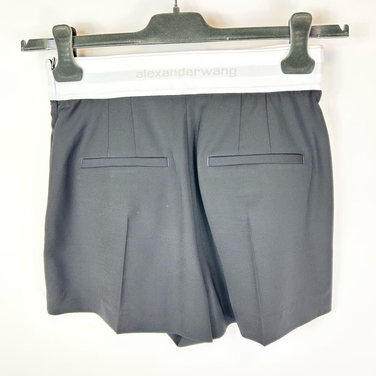 新品 alexanderwang ハイウエスト ショートパンツ 新品 alexanderwang ハイウエスト ショートパンツ